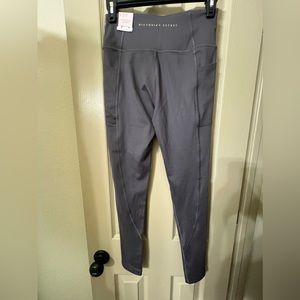 Victoria’s secret studio leggings
